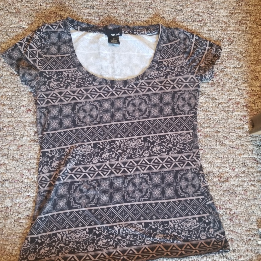 Wet Seal t-shirt